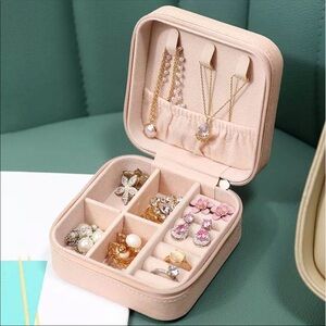 Jewelry Travel/Storage Case - Light Peachy Pink